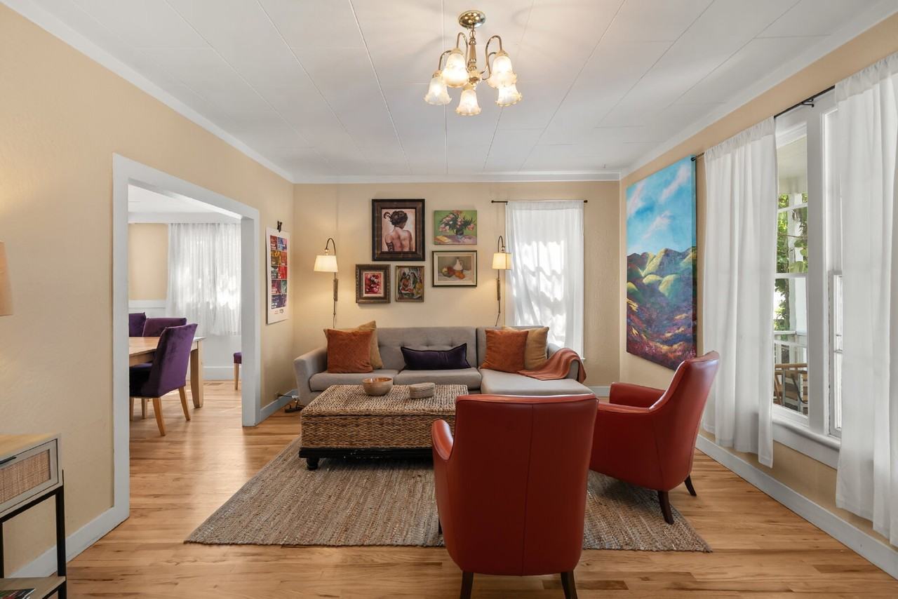 176 Skidmore St - Photo 4 of 28