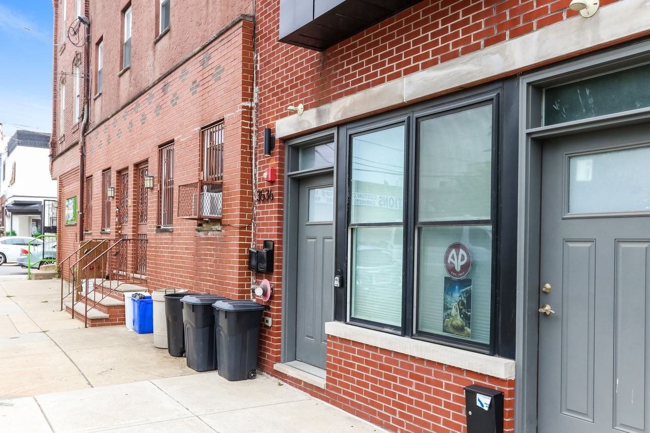 3538 Wharton Street - Photo 3 of 15