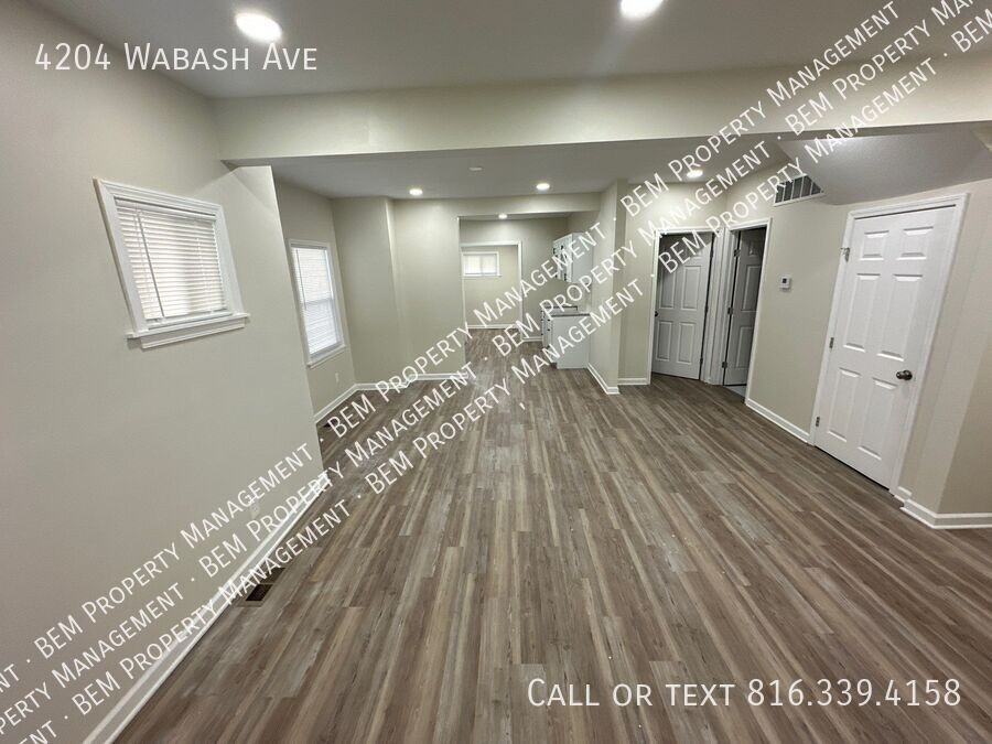 4204 Wabash Ave - Photo 3 of 18
