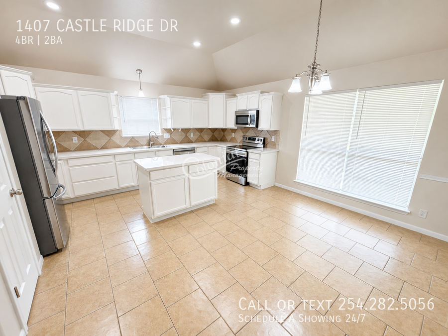 1407 Castle Ridge Dr - Photo 7 of 24