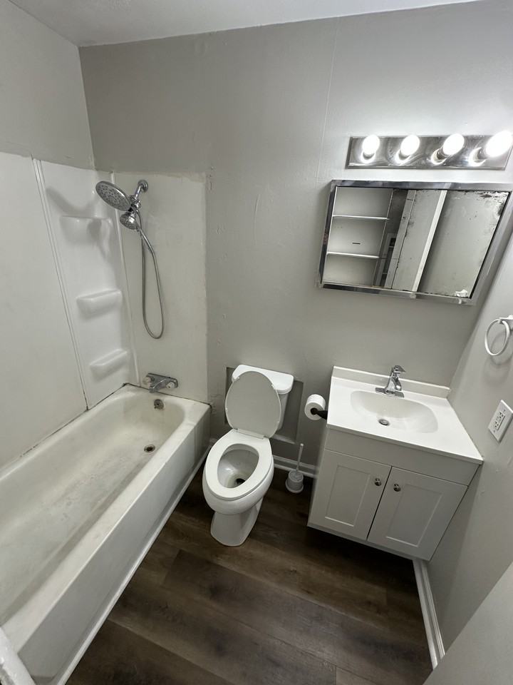 2303 Bramble Way - Photo 2 of 14