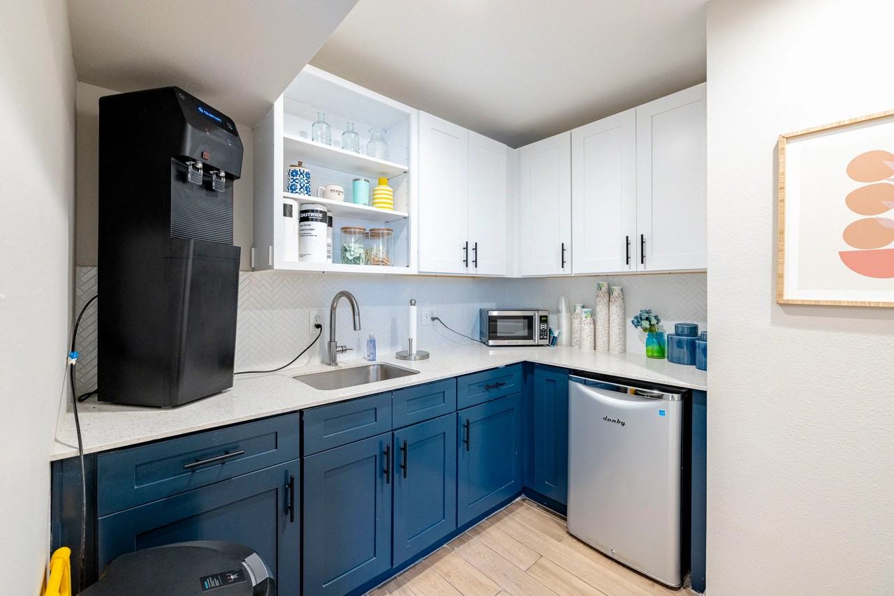 Loreto Apartment Homes - Photo 4 of 44