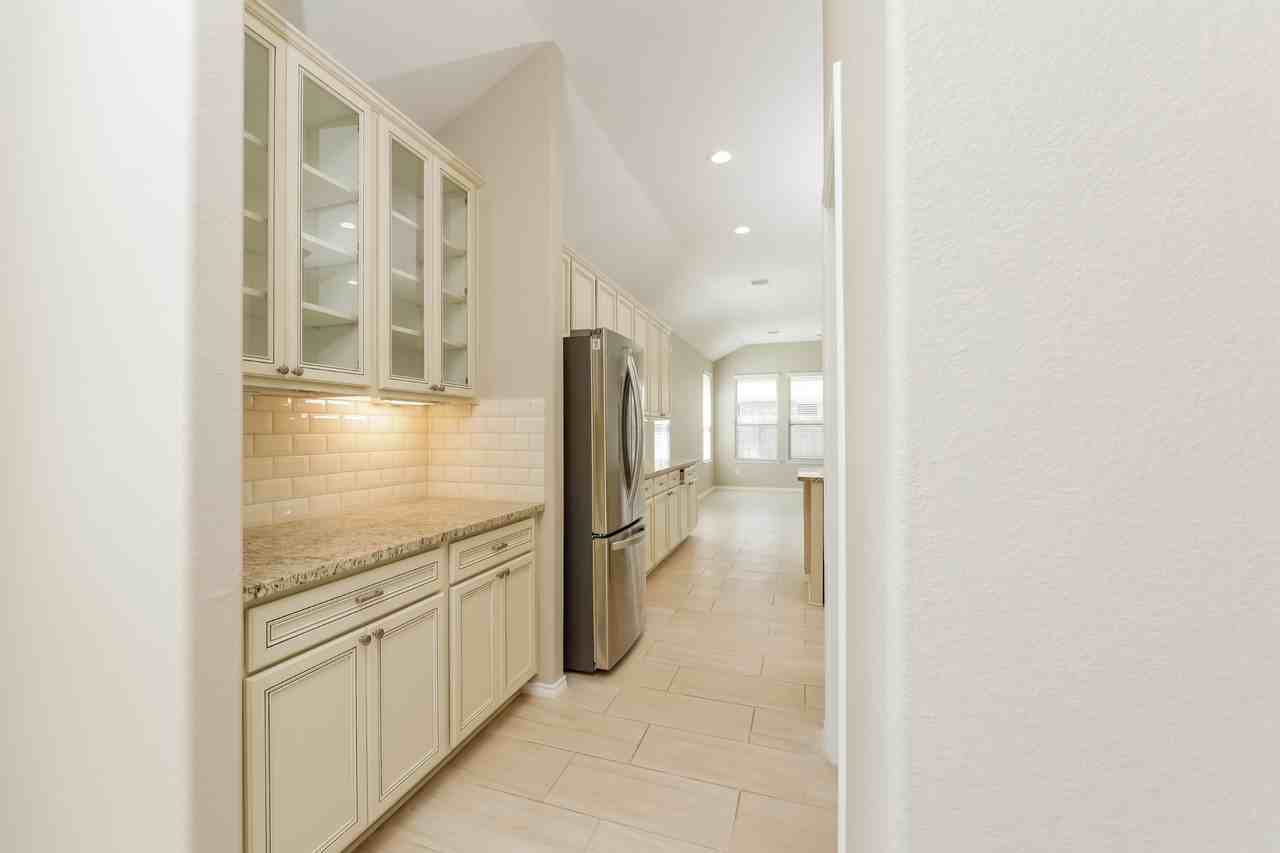 5647 Claymore Meadow Ln - Photo 7 of 19