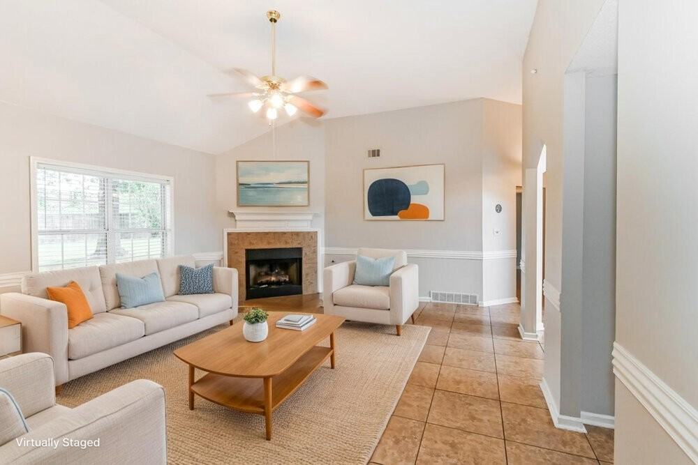 2086 Heather Rdg - Photo 4 of 20