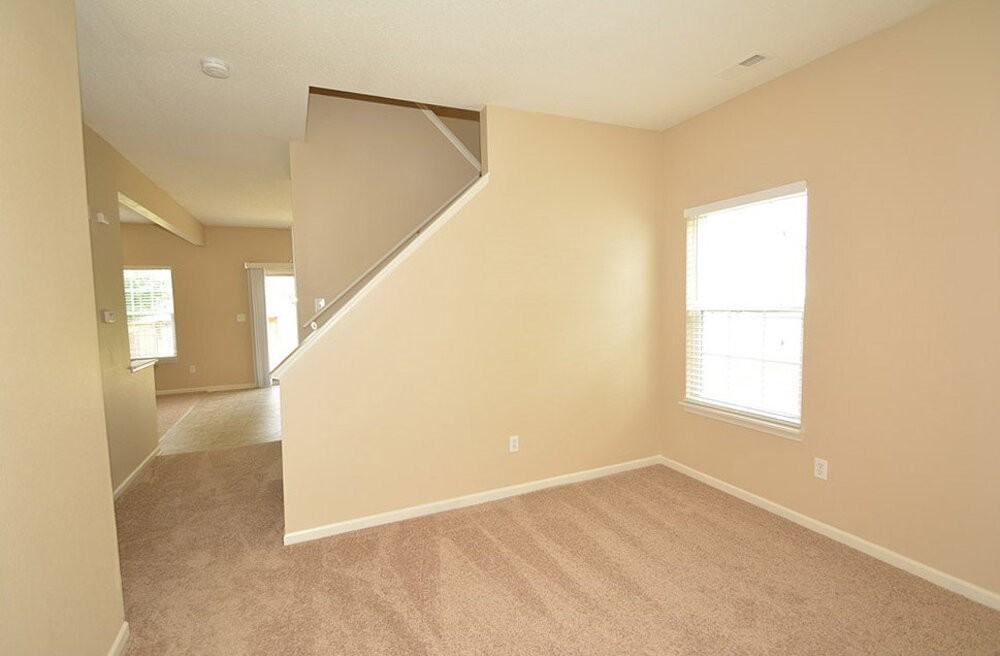 8010 Whitaker Valley Blvd - Photo 5 of 29