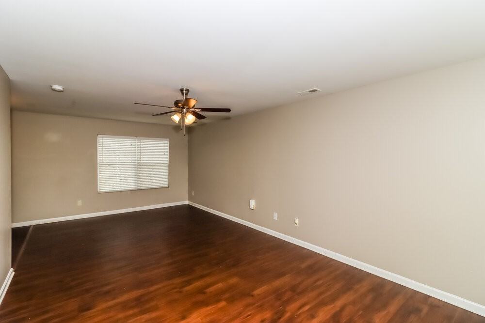 6805 Fawn View Dr - Photo 6 of 17