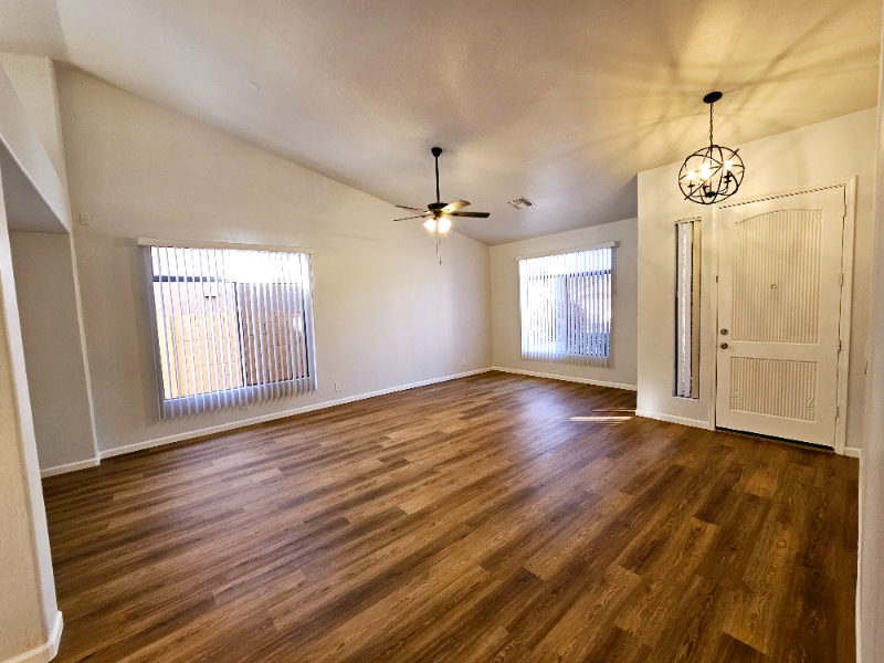 4139 E Breckenridge Way - Photo 4 of 20