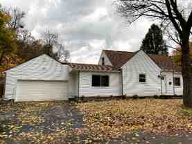 300 Kenwood Ave - Photo 1 of 1