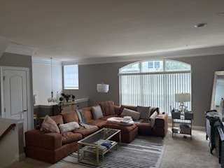 5053 Donovan Dr - Photo 4 of 18