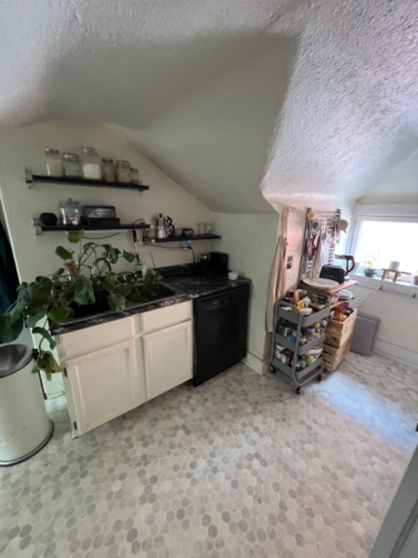 3434 Telford St #5 - Photo 6 of 12