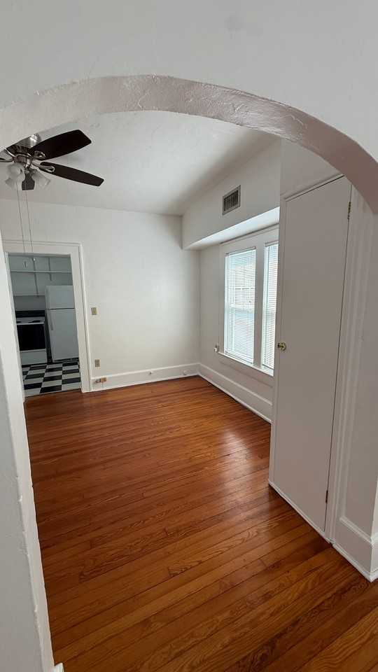 715 Delaney Park Dr - Photo 2 of 25