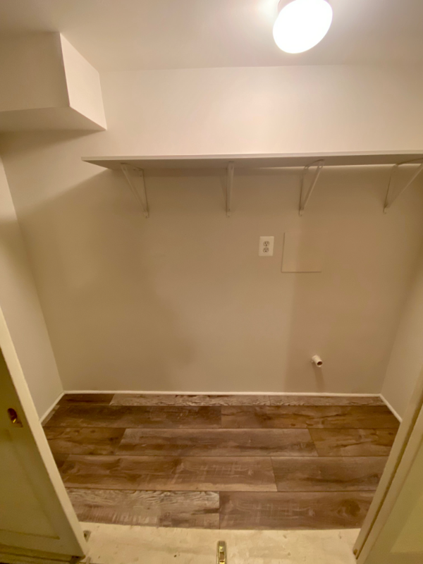 611 Otis Pl Nw #6 - Photo 3 of 15