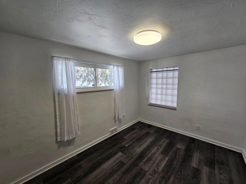 3034 Iowa St - Photo 2 of 13