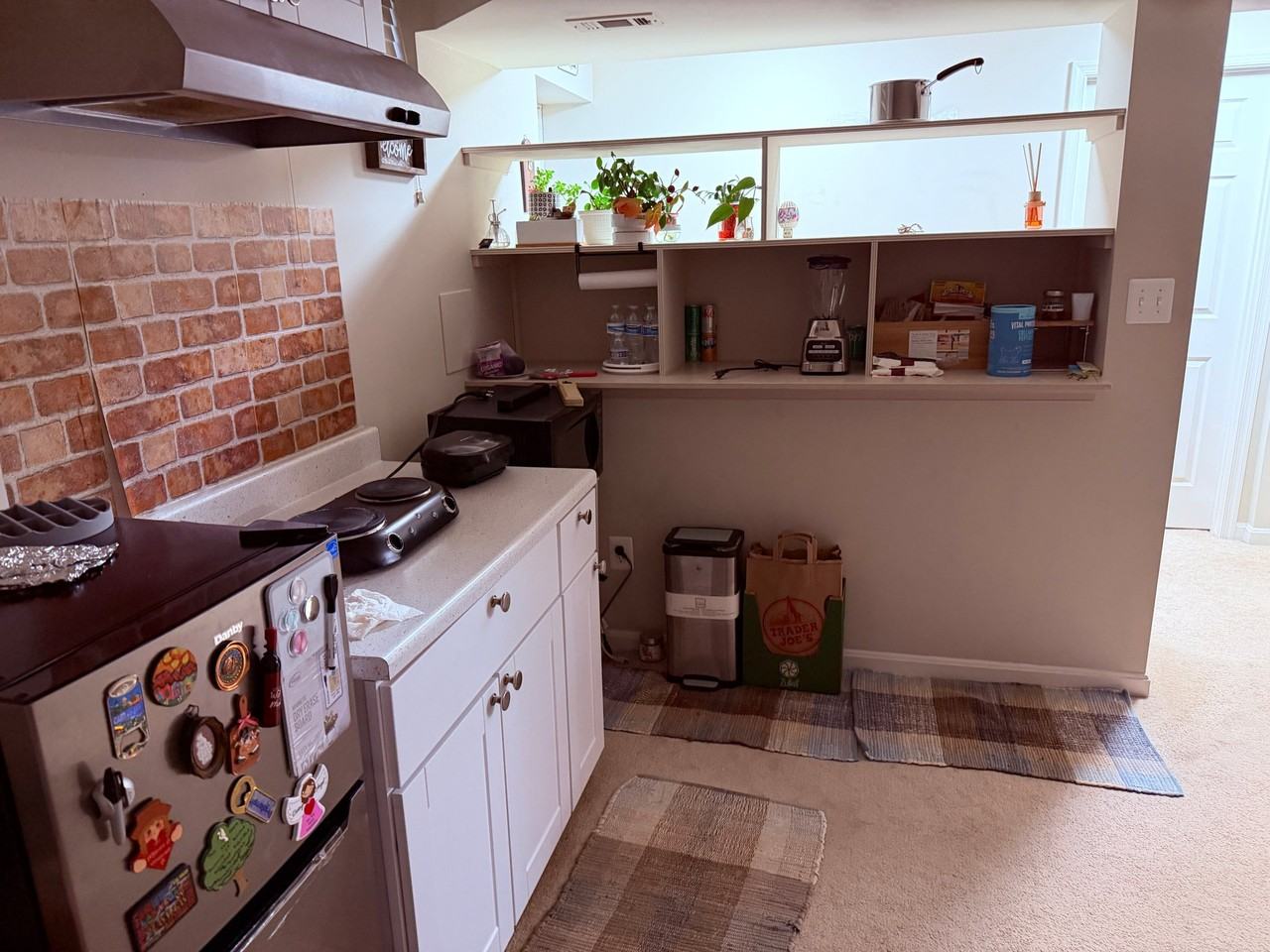 Breezyhill Dr - Photo 6 of 13