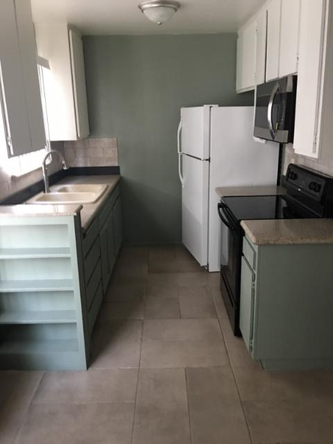811 Crenshaw Blvd #104 - Photo 2 of 6