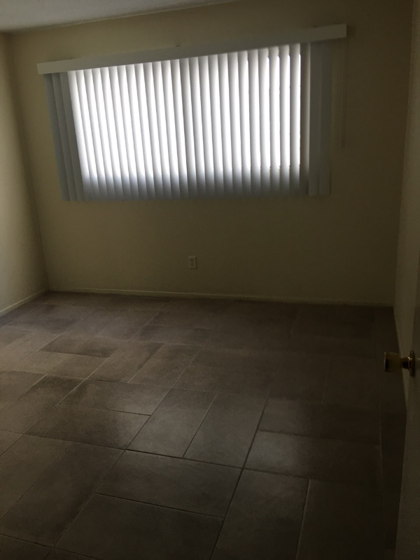 811 Crenshaw Blvd #104 - Photo 3 of 6