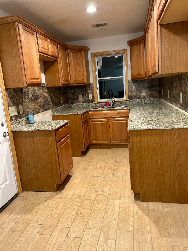 4216 S Travis St - Photo 7 of 11