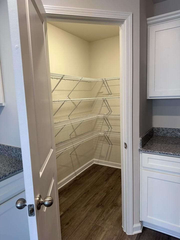 745 Wimbee Ct - Photo 3 of 7