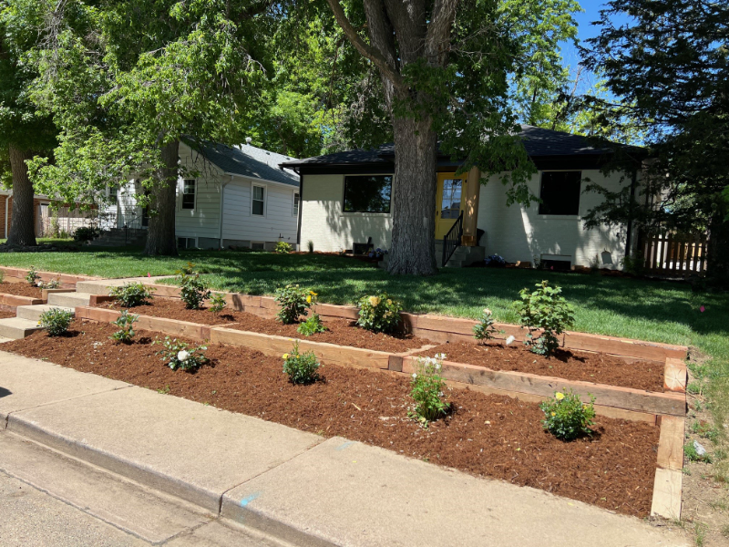 329 Sumner St - Photo 2 of 16