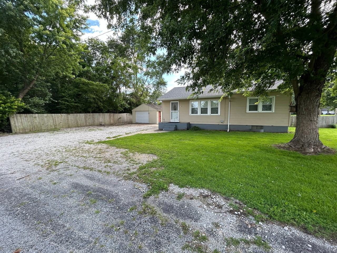 190 Parsonage Rd - Photo 3 of 18