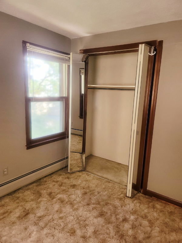 43 Crystal Pl - Photo 5 of 8