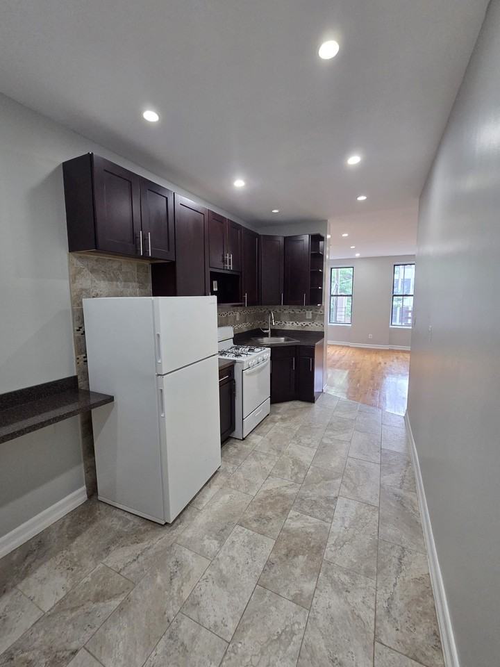 120 Malcolm X Boulevard #2 - Photo 5 of 15