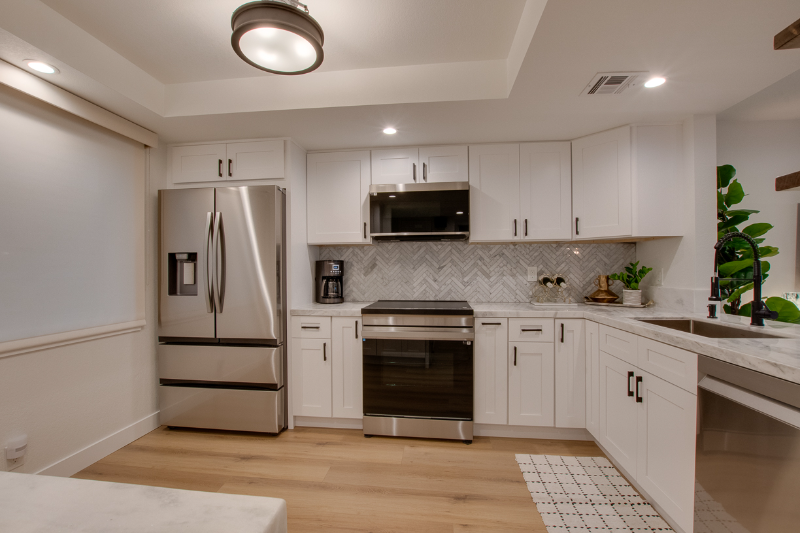 4728 Iroquois Ave #M - Photo 3 of 19
