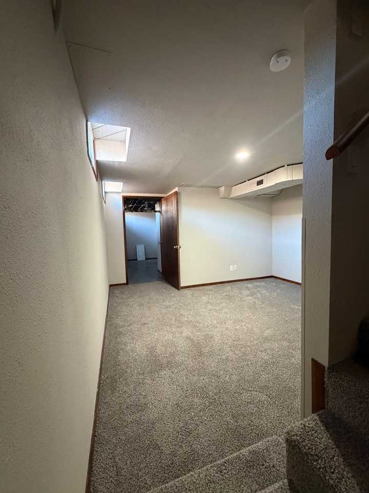 4821 Ne 42nd Ave - Photo 3 of 15