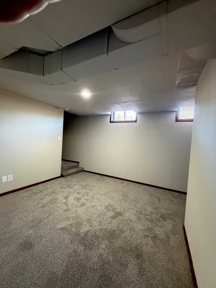 4821 Ne 42nd Ave - Photo 4 of 15