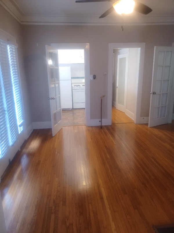 1727 N Alexandria Ave #1 - Photo 7 of 20