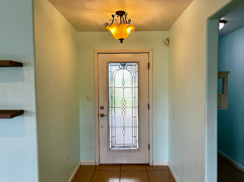 311 Butler Rd - Photo 2 of 20