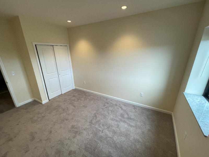 192 Erie Blvd #707 - Photo 5 of 9