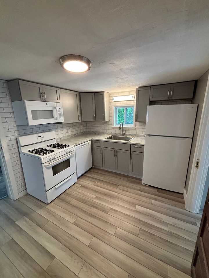 600 N Main St