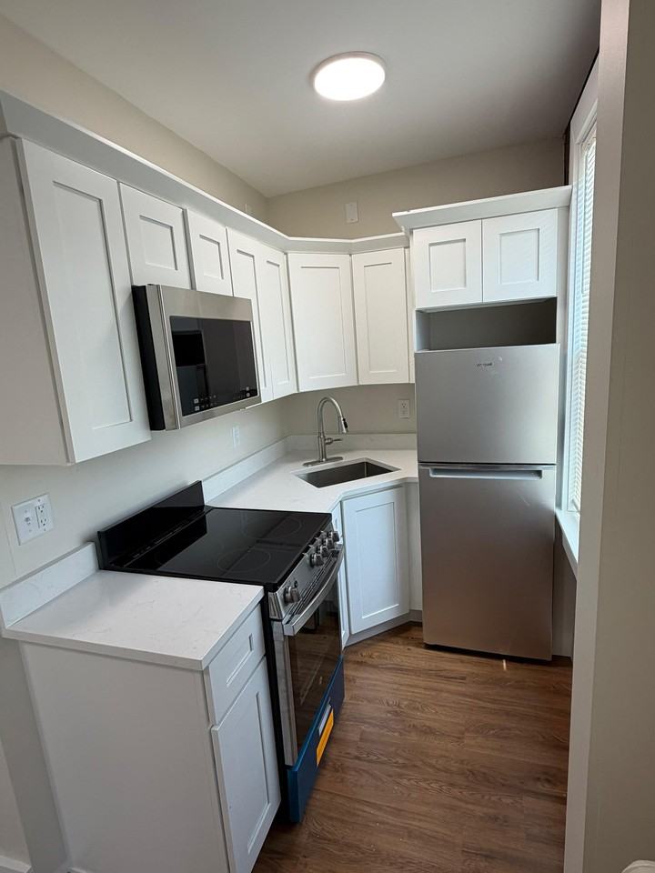 9 Eldridge St #1 - Photo 2 of 8