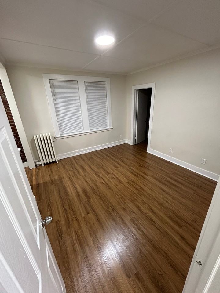 9 Eldridge St #1 - Photo 3 of 8