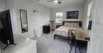 featured image of 10950 Fernando St #3