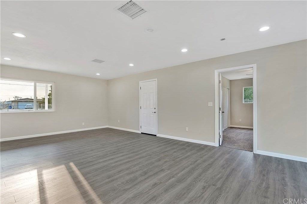 11044 Kiowa Rd - Photo 7 of 19