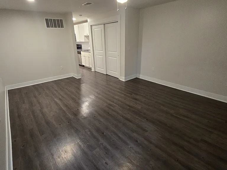 5211 E 112th Ter #205 - Photo 7 of 11
