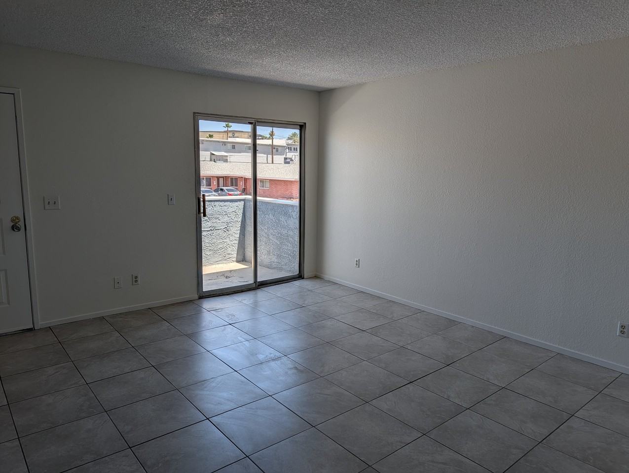 841 Avenue A #C - Photo 2 of 21