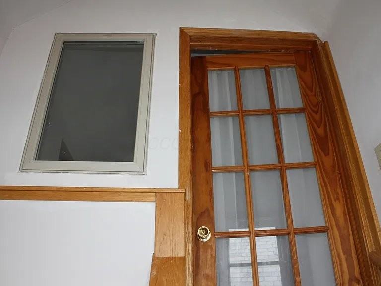 68 E Oakland Ave - Photo 3 of 5