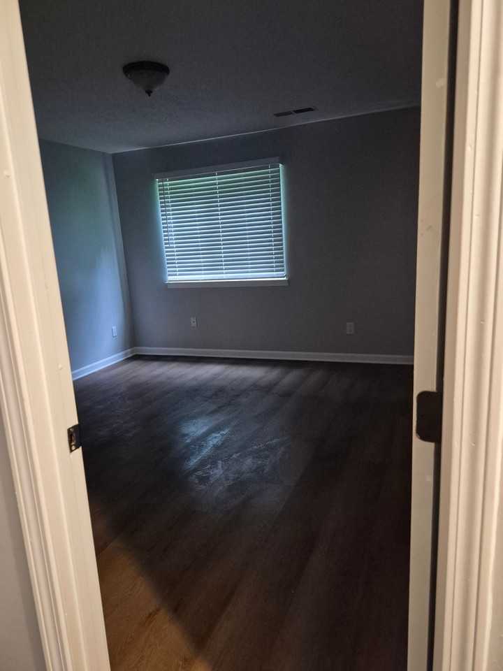 7043 Hania Dr - Photo 7 of 10