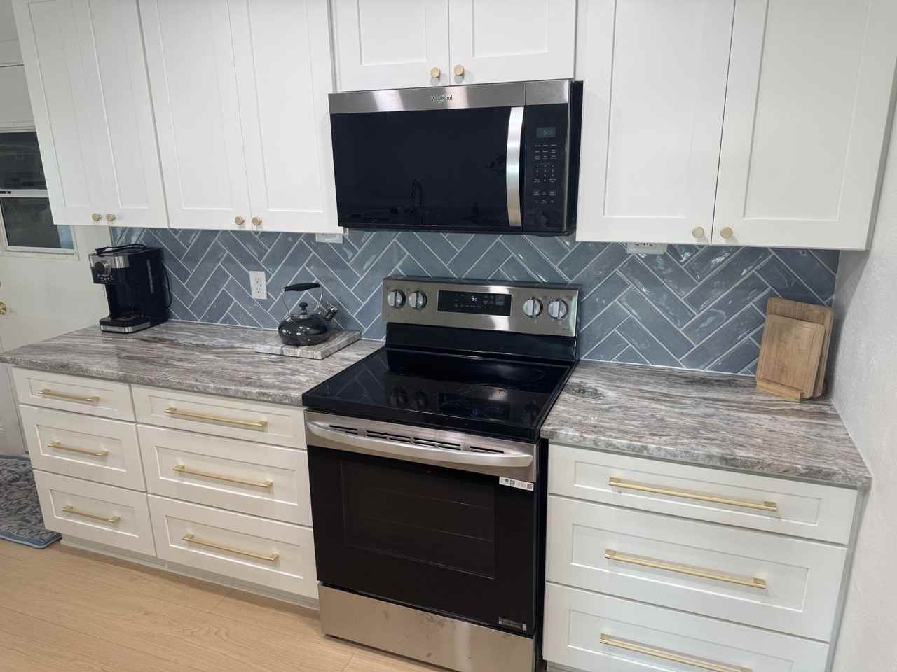 4925 Forecastle Dr - Photo 4 of 19