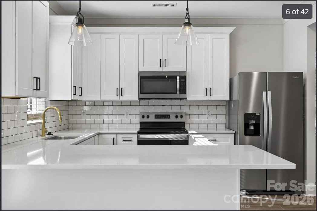 739 Wabash Ave #A - Photo 3 of 7