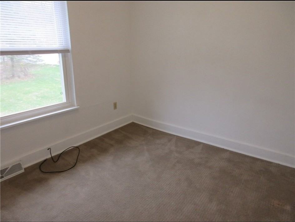 346 Mount Vernon Dr #B - Photo 6 of 6