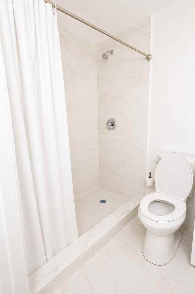 3881 E 9th Ln - Photo 7 of 11