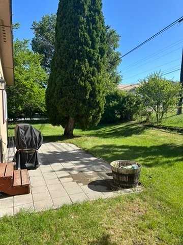 3960 Nw Cascade Ave - Photo 2 of 15