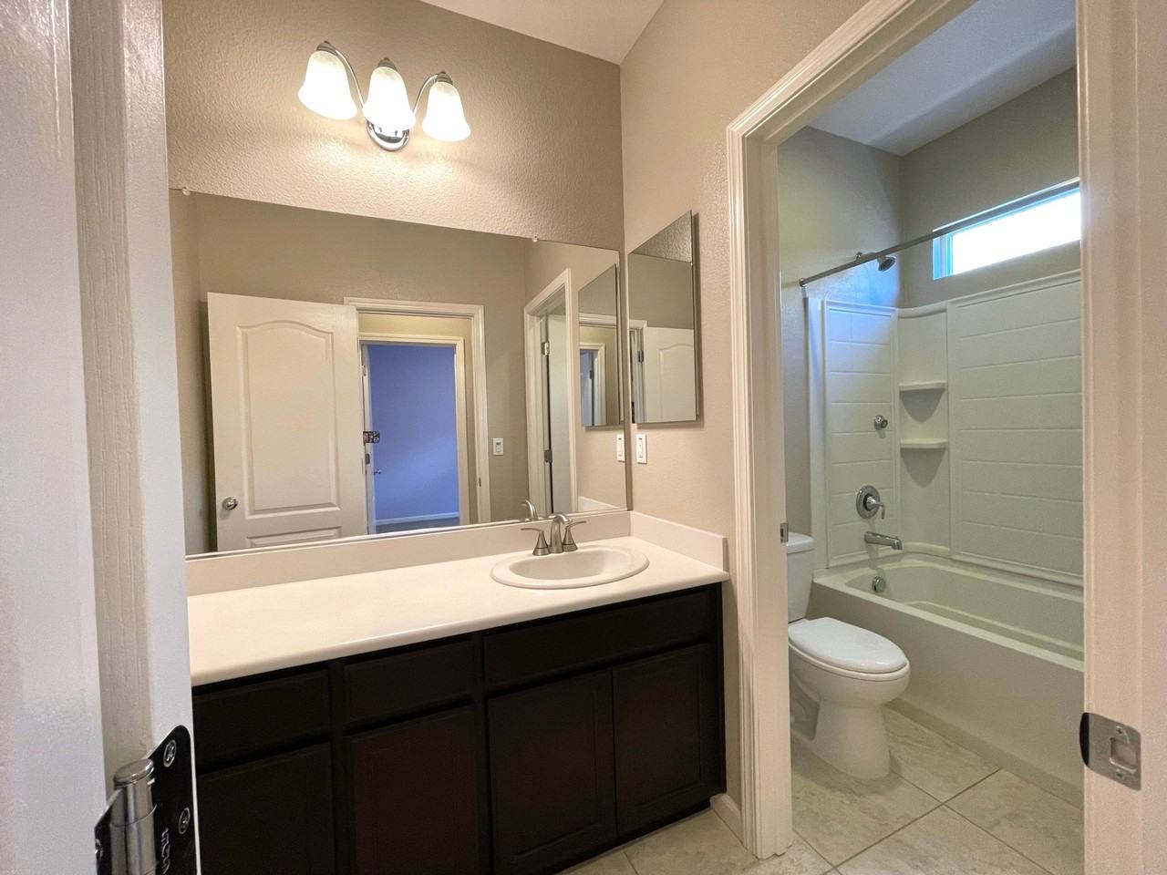 1726 Jones St - Photo 7 of 7