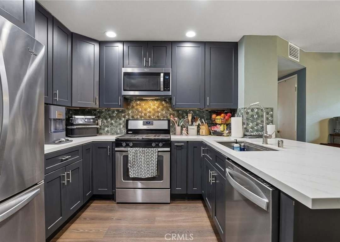 3739 Countryside Ln - Photo 6 of 14