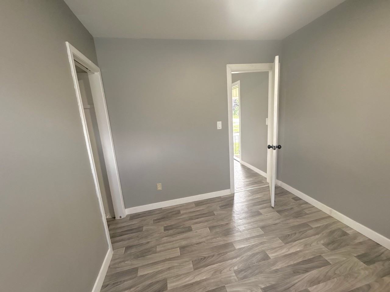 3256 Augusta St - Photo 2 of 6