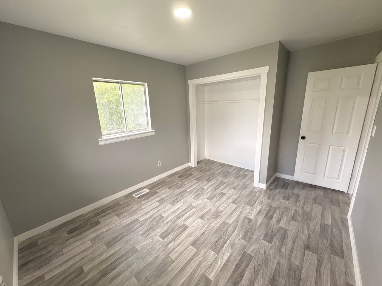 3256 Augusta St - Photo 4 of 6